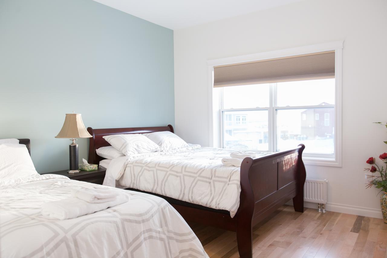 Aurora Deluxe Guest House ييلونايف المظهر الخارجي الصورة